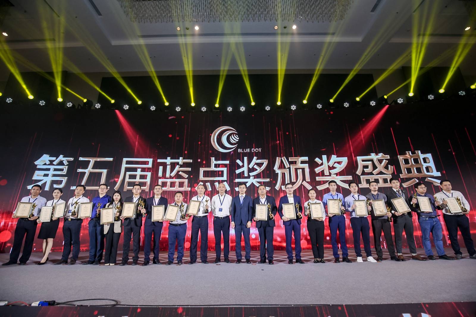 第19页_公司新闻_新闻_济南鲁晶半导体有限公司